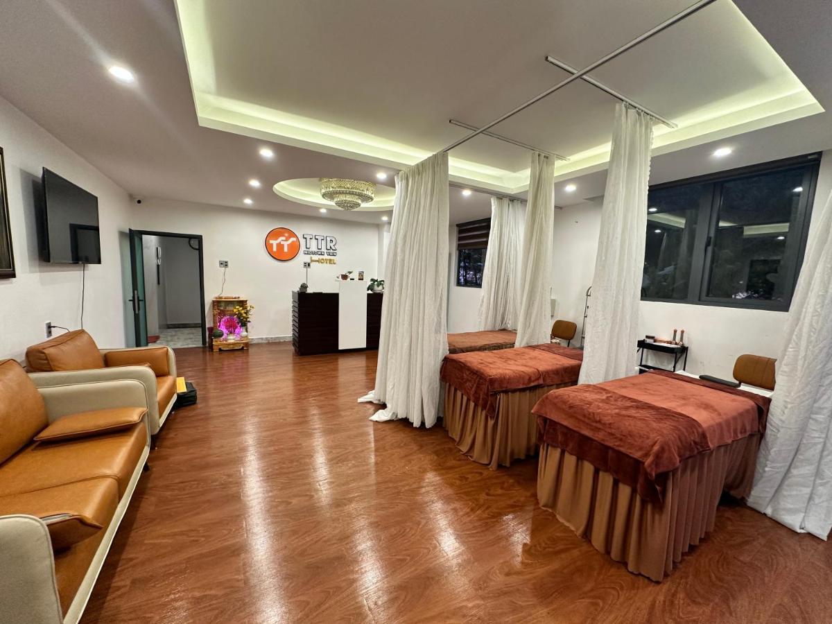 Ttr Midtown View Hotel Dalat Exteriör bild