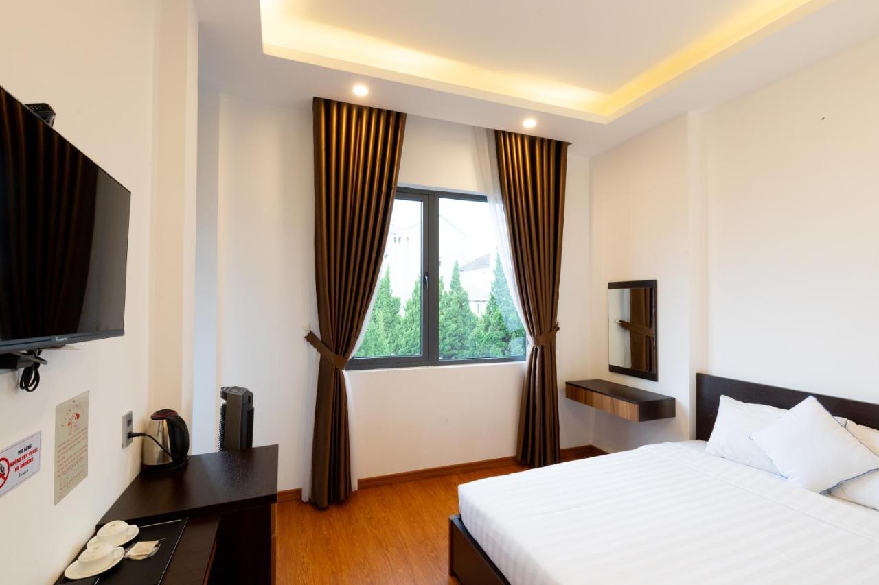 Ttr Midtown View Hotel Dalat Exteriör bild