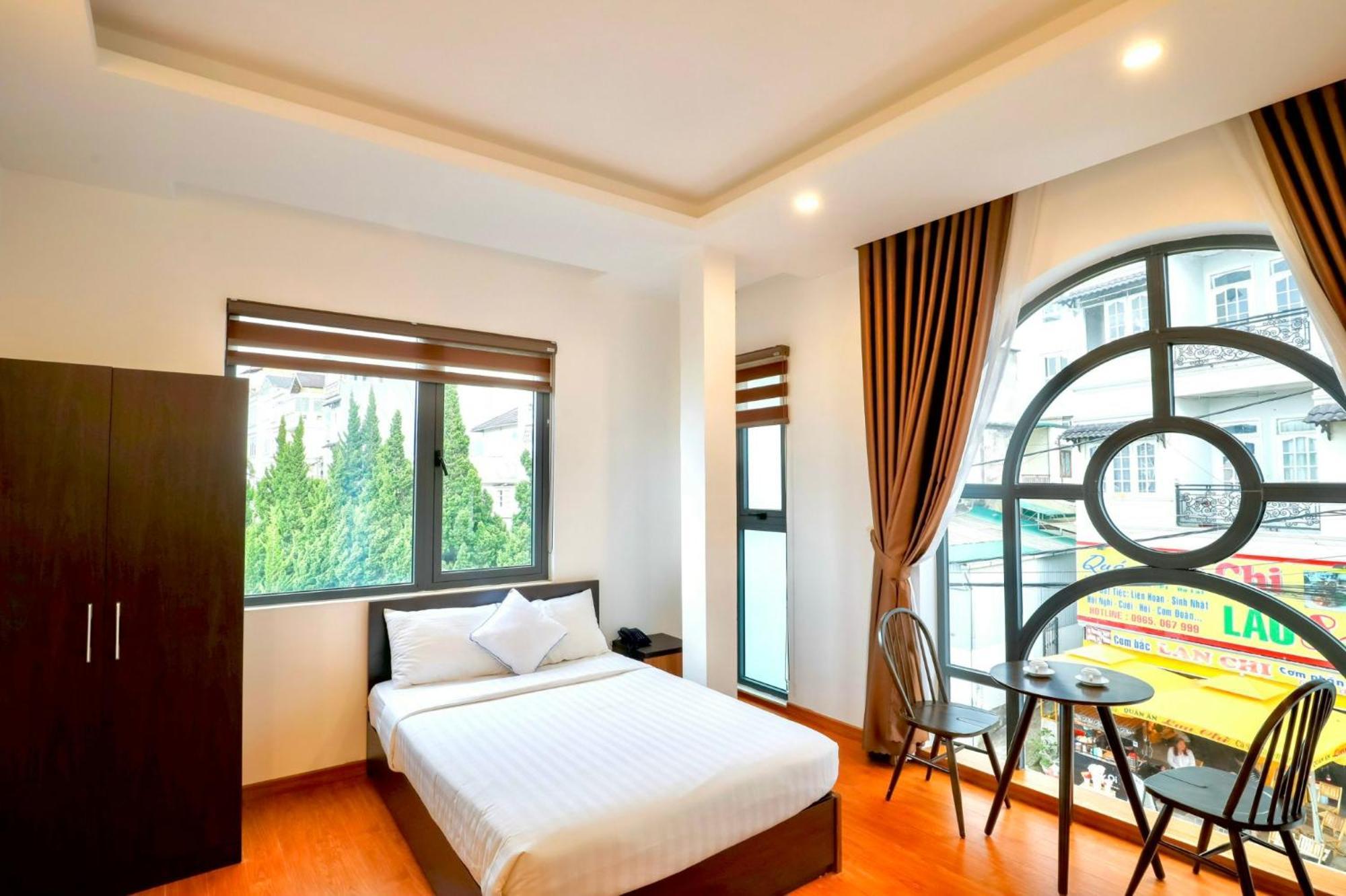 Ttr Midtown View Hotel Dalat Exteriör bild