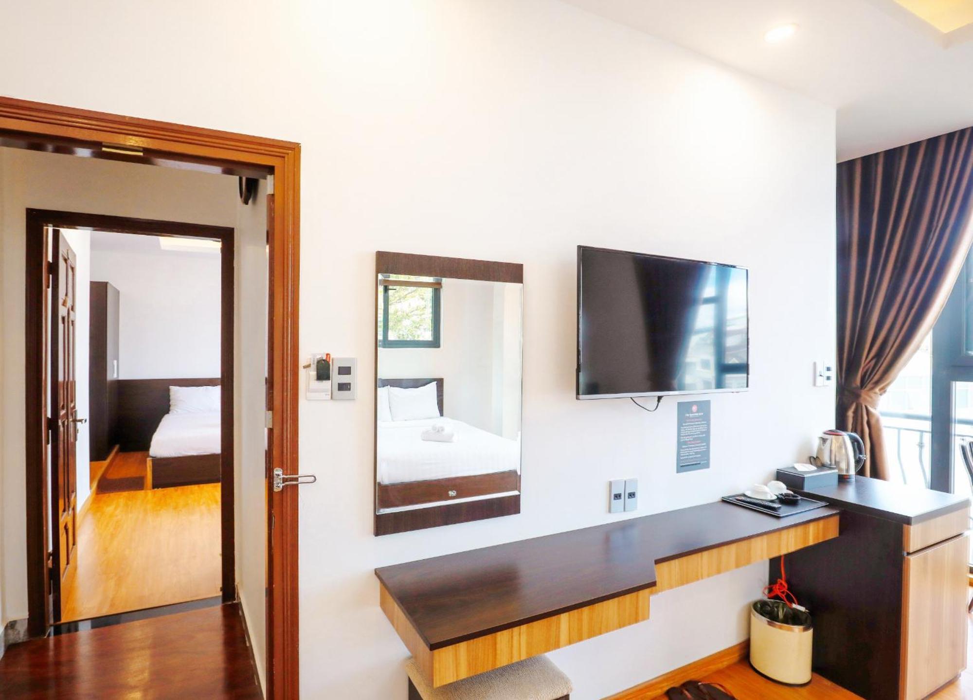 Ttr Midtown View Hotel Dalat Exteriör bild